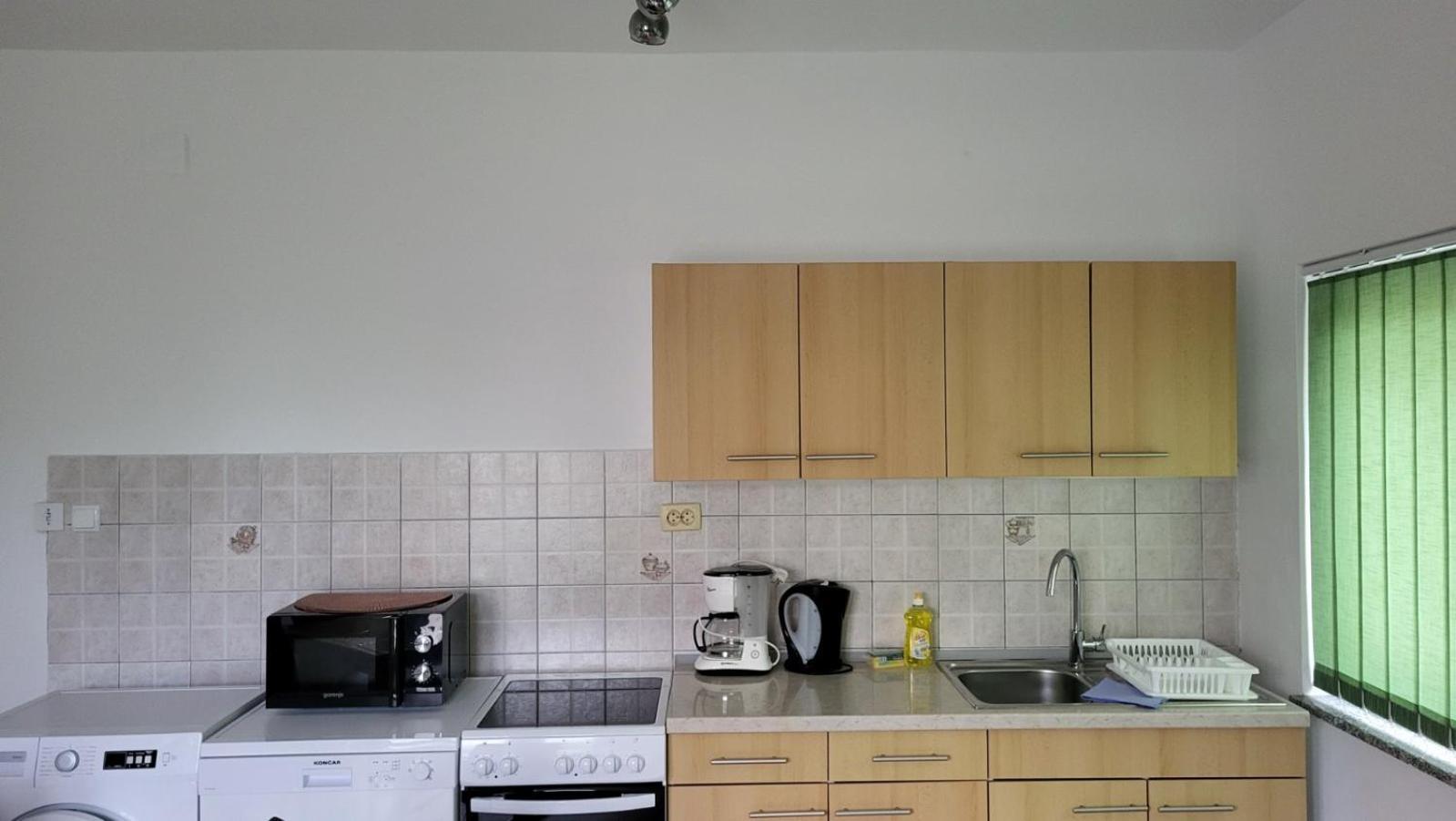 Apartman Padova Banjol Bagian luar foto